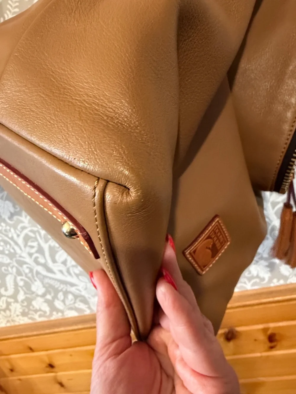 Dooney and Bourke McKenzie hobo Taupe Smooth Leather Vachetta Trim & Handles EUC - Picture 13 of 16